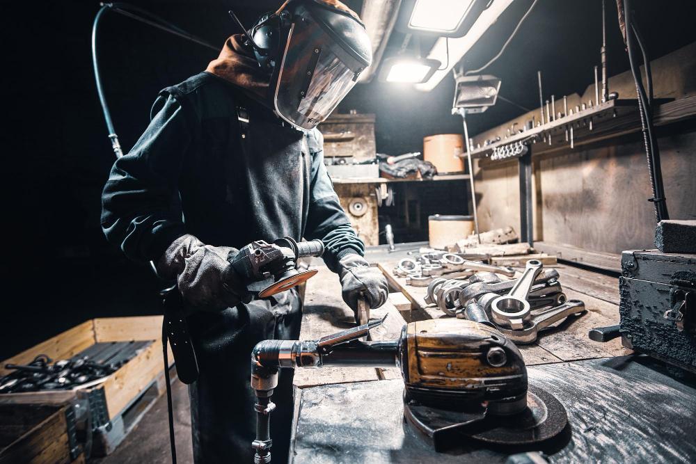 Precision Fabrication: Residential & Architectural Steel Solutions